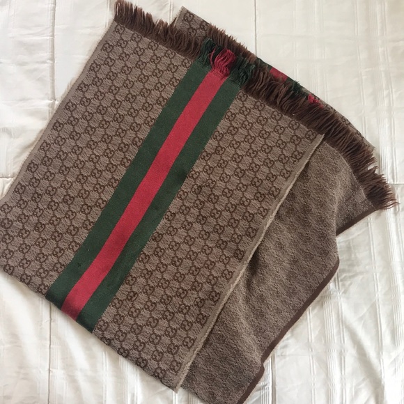 Gucci Scarf - Picture 1 of 3